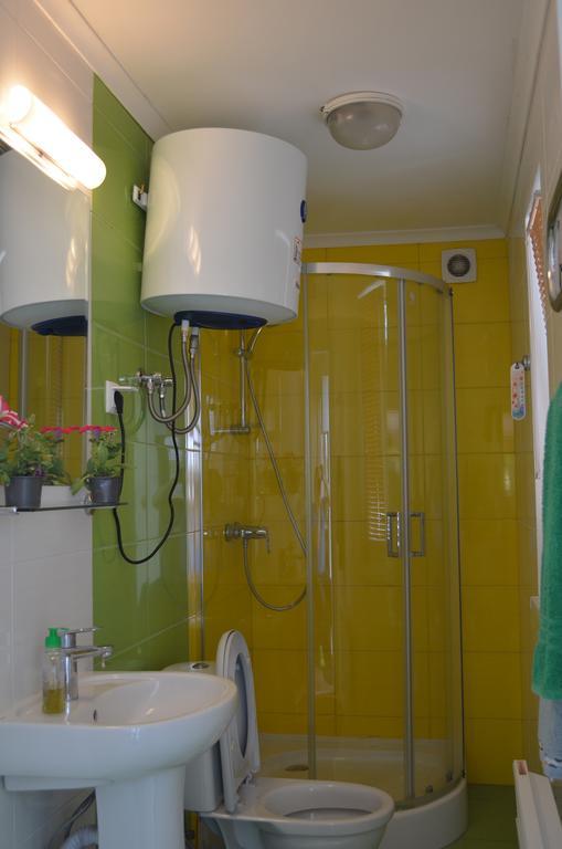Recreational Center Rezidentsiya Yahotyn Ngoại thất bức ảnh